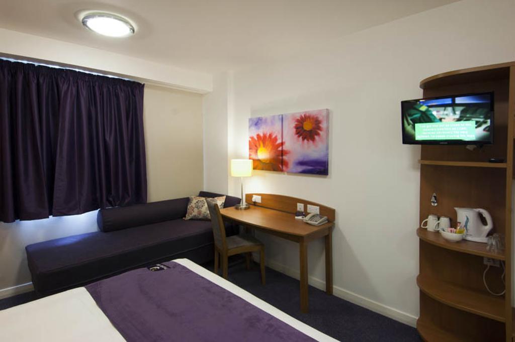 Premier Inn Leamington Spa Town Centre Εξωτερικό φωτογραφία