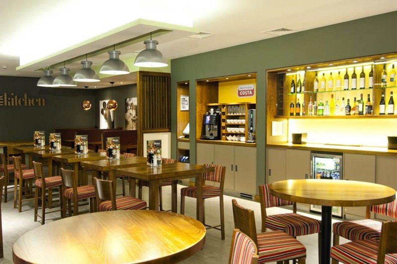 Premier Inn Leamington Spa Town Centre Εξωτερικό φωτογραφία