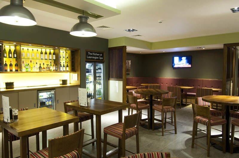 Premier Inn Leamington Spa Town Centre Εξωτερικό φωτογραφία